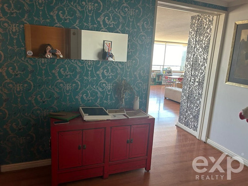 Departamento En Venta De 4 Dorm. En Las Condes