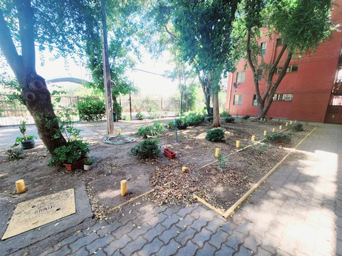 Departamento En Venta De 2 Dorm. En Maipú
