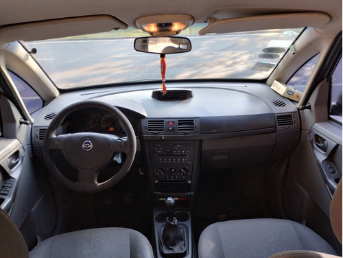 Imagen 6 de 8 de Chevrolet Meriva 2012 1.8 Gl Plus