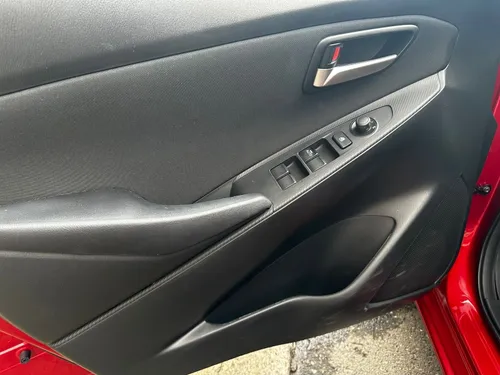 Mazda 2 1.5 Hatchback At Touring