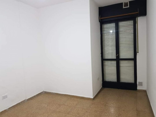 Imagen 9 de 9 de Dpto. En Venta B° Alberdi En 1 Piso