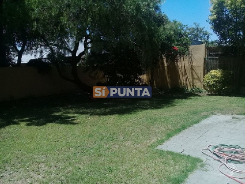 Imagen 14 de 21 de Maravillosa Casa De Dos Plantas En El Tesoro - La Barra