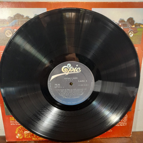 Imagem 9 de 9 de Vinil Lp P. F. P. Laying Down Bom Estado 1990