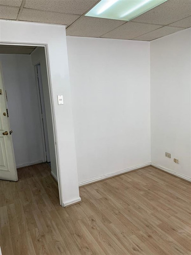 Imagen 11 de 13 de Oficina En Venta En Las Condes