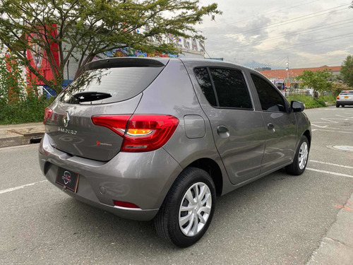 Imagen 6 de 11 de Renault Sandero 2020 1.6 Authentique / Life