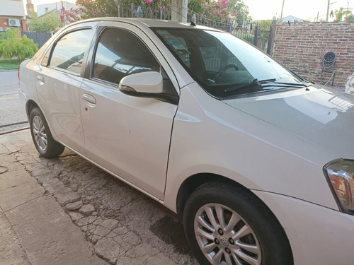 Toyota Etios 1.5 Xls