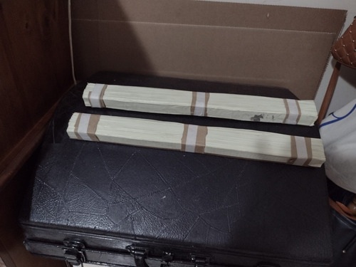 Imagem 3 de 5 de Reforma Fole De Acordeon | Venda De Papel Dobrado Para Fole