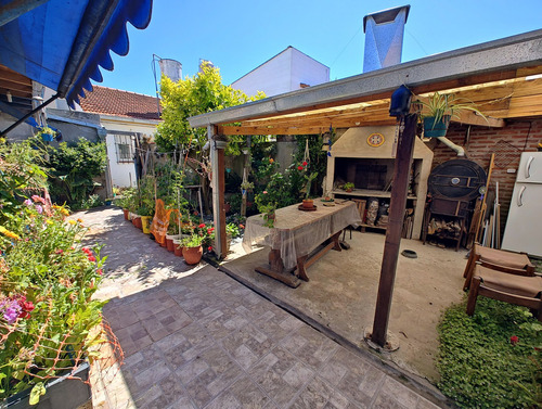 Chalet En Barrio Zacagnini