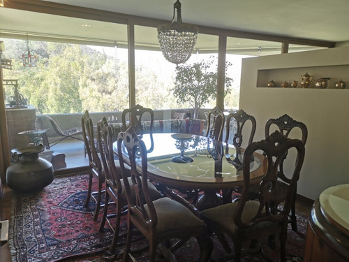 En Exclusivo Condominio Valle Escondido