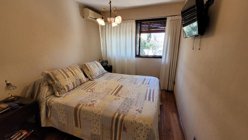 Chalet En Venta En Haedo Sur