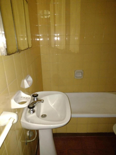 Departamento En Venta - 1 Dormitorio 1 Baño - Ringuelet