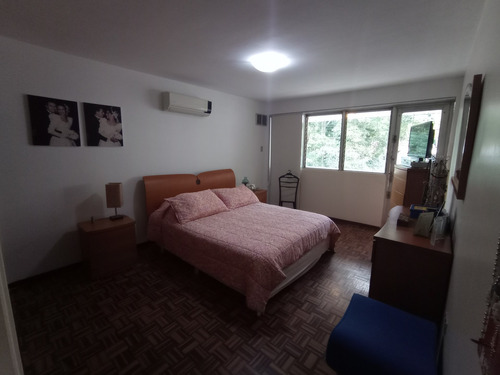 Imagen 25 de 30 de Se Vende Casa 550m2 4h+s/4b/4p Lomas De Chuao 4644