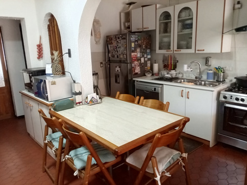 Maravillosa Casa En El Mejor Barrio De Recoleta