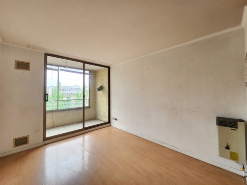 M. Toesca | 1d | 1b | Bodega | 38 M2 | Terraza | Oriente