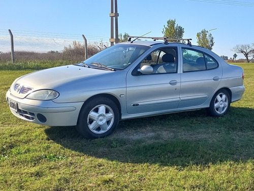 Renault Megane 1.6 16V Expression