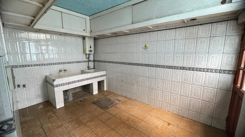 Arriendo Excelente Ubicación Y Amplia Casa En San Pedro De