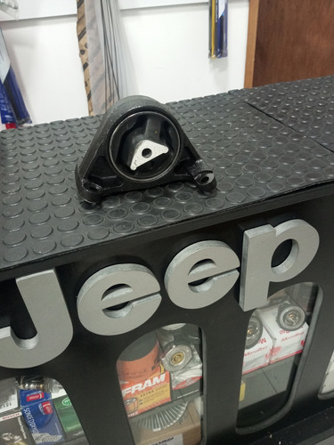 Base De Motor Jeep Grand Cherokee Wj 4.7 