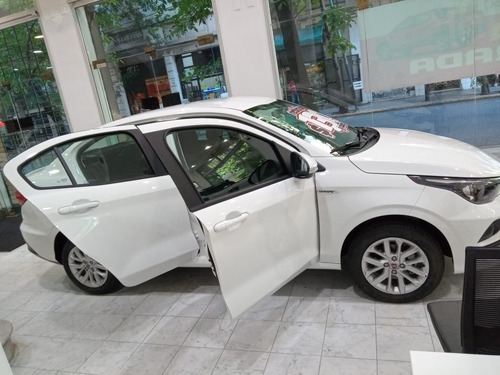 Fiat Cronos Con $200,000 Y Financiacion (tomamos Tu Usado) P
