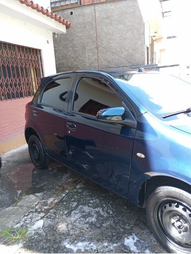 Toyota Etios 1.5 16v Xs 5p