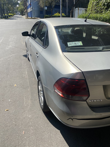 Volkswagen Vento 2.0 Highline Mt