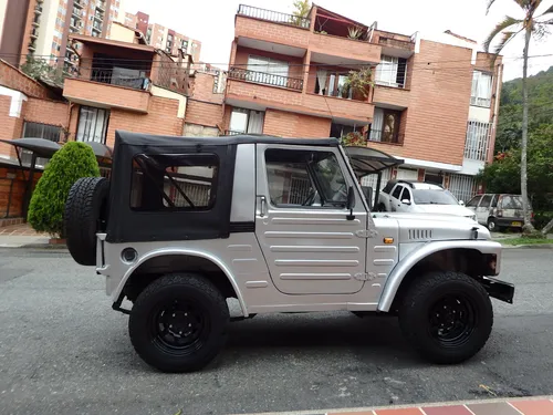 Suzuki Lj 80