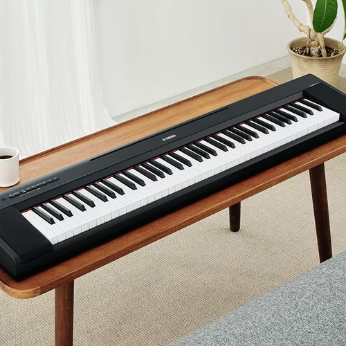 Piano Digital Np 35b Preto 76 Teclas Yamaha Com Suporte X 100/240v