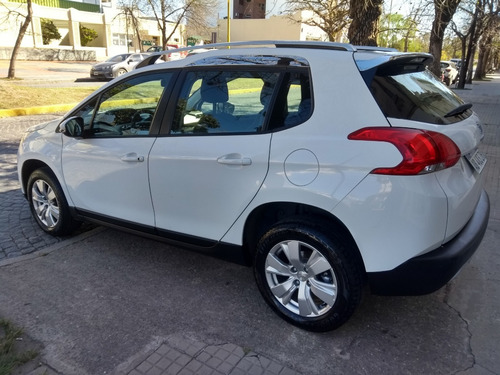 Imagen 4 de 4 de Peugeot 2008 Allure Tiptronic 2017