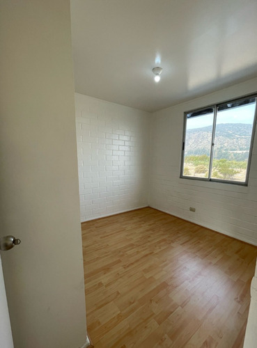 Condominio El Chañar, Lomas Del Viento 0270, Pte Alto