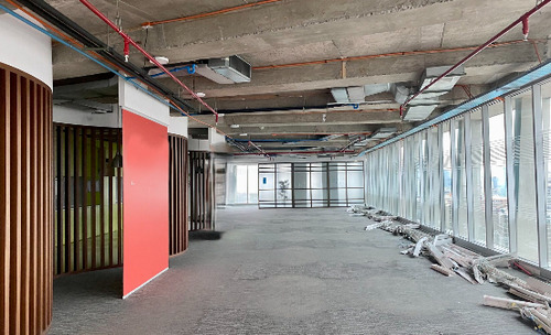 (ofi) Oficina Con Entrega Inmediata En Av. Apoquindo