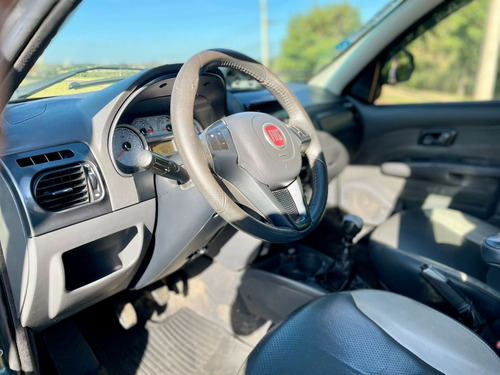 Fiat Palio Weekend 1.8 16V 4P FLEX ADVENTURE
