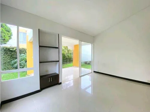 Casa De Un Piso En El Castillo Jamundí