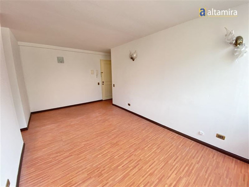 Imagen 12 de 30 de Departamento En Venta De 3 Dorm. En Iquique