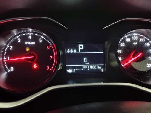 Chevrolet Onix plus 1.0 Lt Turbo 4p