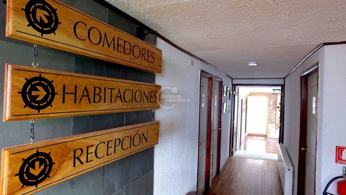 Casa En Venta De 9 Dorm. En Punta Arenas Funciona Como Hotel