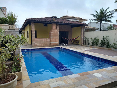 Imagem 1 de 22 de Casa Com 4 Dorms, Centro, Itanhaém - R$ 999 Mil, Cod: 720 - V720