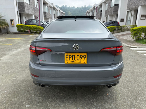 Volkswagen Jetta Vi 2.0 Gli