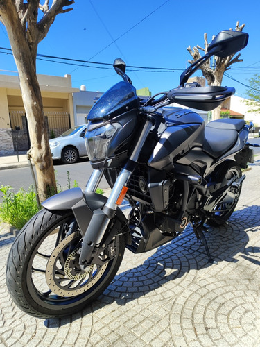 Dominar 400