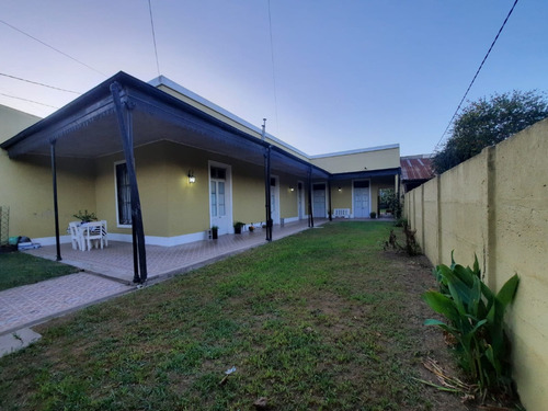 Casa Multiuso En Perfectas Condiciones Con Servicios De Gas Natural, Cloacas, Y Luz