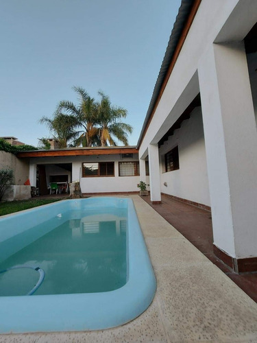 Acepto Bitcoin Chalet Venado Tuerto 215m2 Cubiertos
