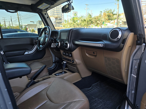 Jeep Wrangler 3.7 Unlimited Sahara 3.6 4x4 At