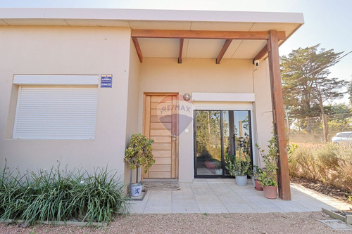 Venta Casa 3 Dorm 2 Baños Gje San José De Carrasco