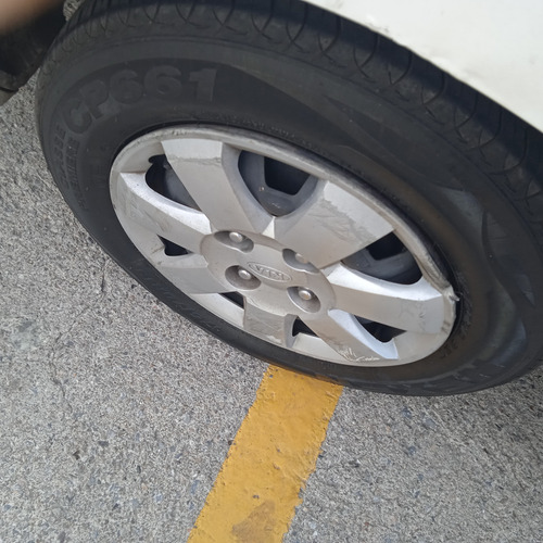 Kia Rio Stylus