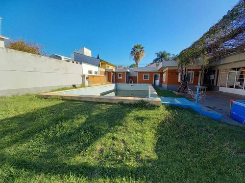 Imagen 3 de 14 de Se Vende Casa Única En Guadalupe - Terreno 800 M2