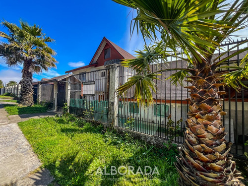 Se Vende Amplia Casa En Lomas San Andrés