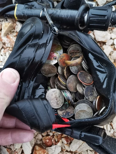 Imagen 8 de 9 de Minelab Vanquish 340 Detector De Metales Oro Entierros Playa