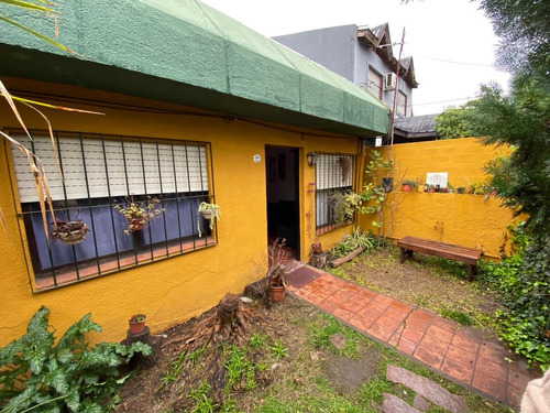 Venta De Casa En Bella Vista Con Amplio Terreno