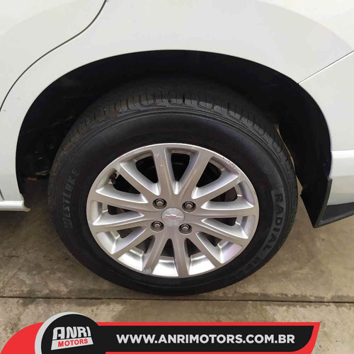 Imagem 9 de 10 de Chevrolet Spin Lt 1.8 Flex Automático Completo