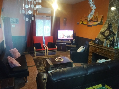 Imagen 8 de 14 de Casa Con Local Impecable Estado O Permuto Por Chacra