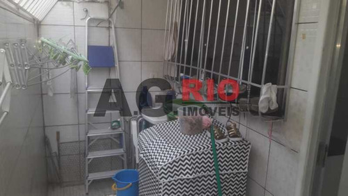 Casa Em Condomínio-à Venda-praça Seca-rio De Janeiro - Vvcn20017