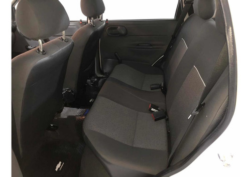 Chevrolet Corsa Classic Ls Full